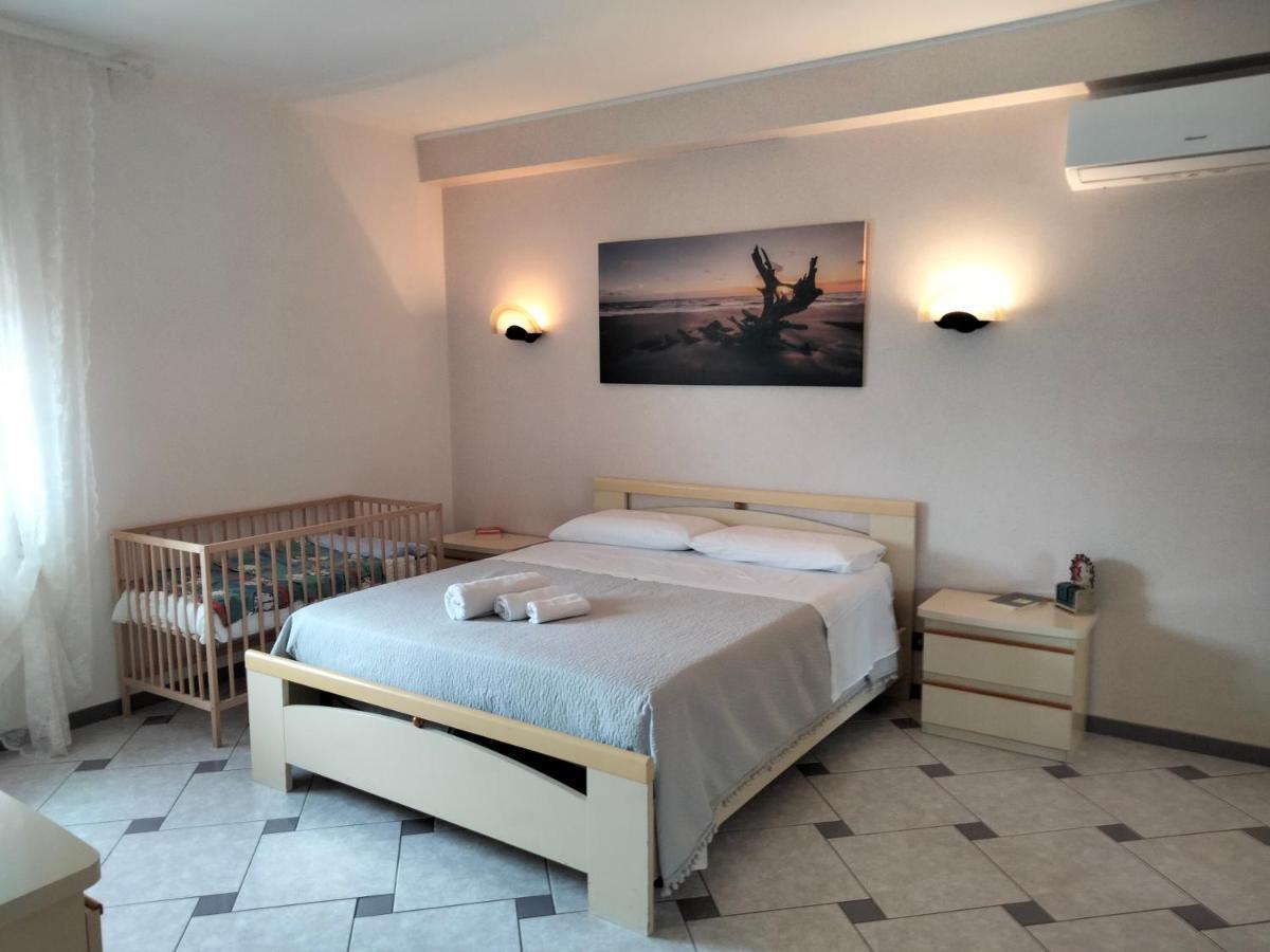 La Veranda Sul Mare Монополи Экстерьер фото