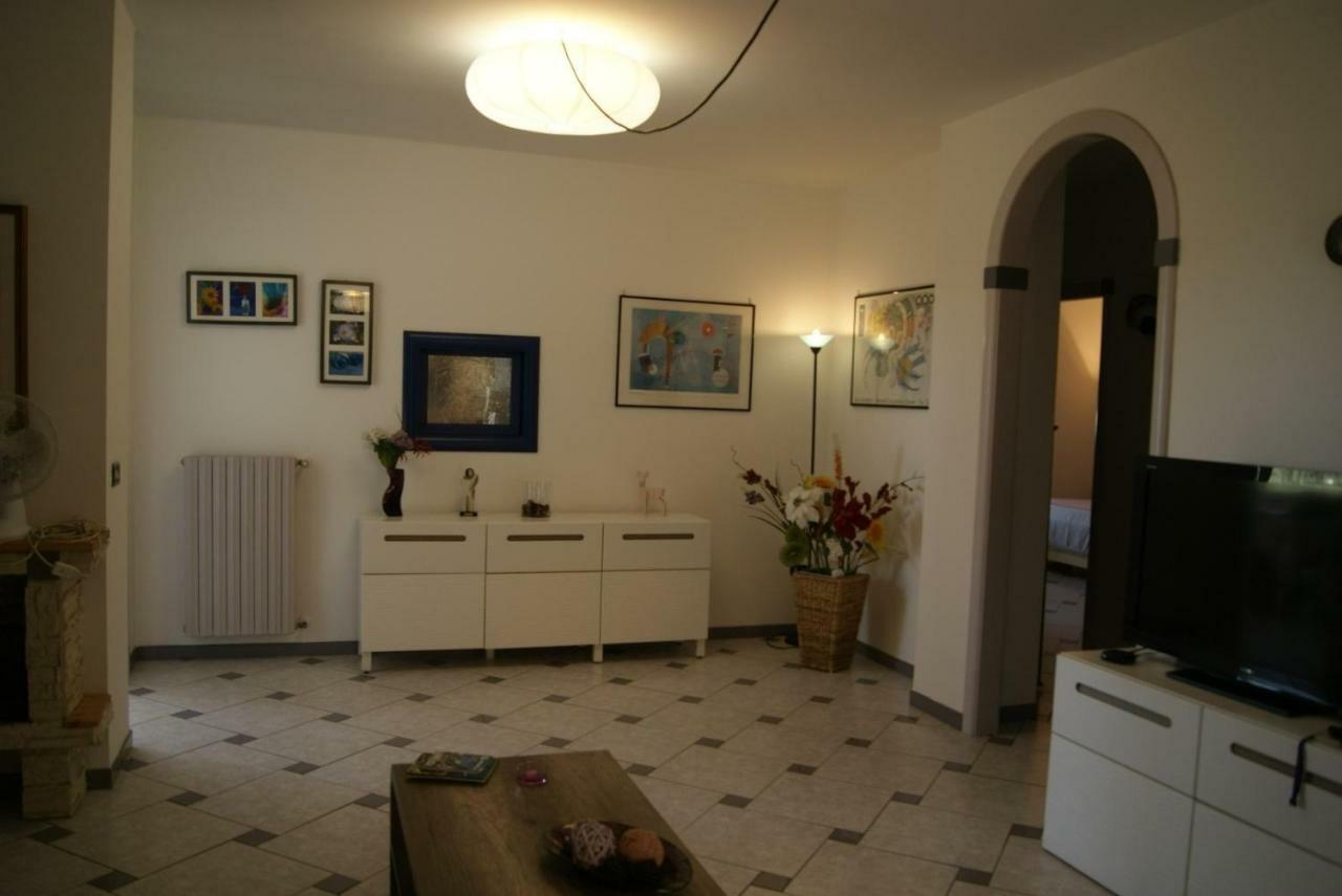 La Veranda Sul Mare Монополи Экстерьер фото